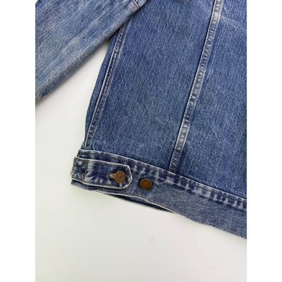 vintage calvin klein denim jacket - size small - Picture 4 of 6